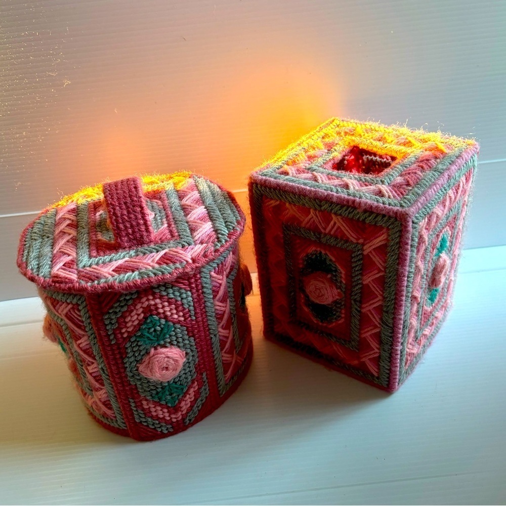 Vintage Needlepoint Kleenex Q Tips Box Cover